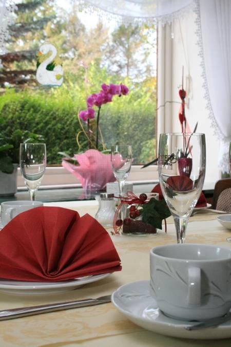 Hotel Pension Haus Irene Ховахт Екстериор снимка
